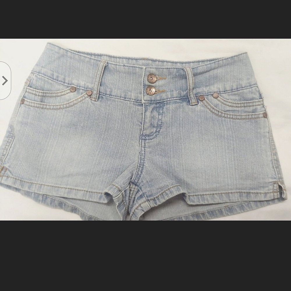 Women's size 5 jean shorts